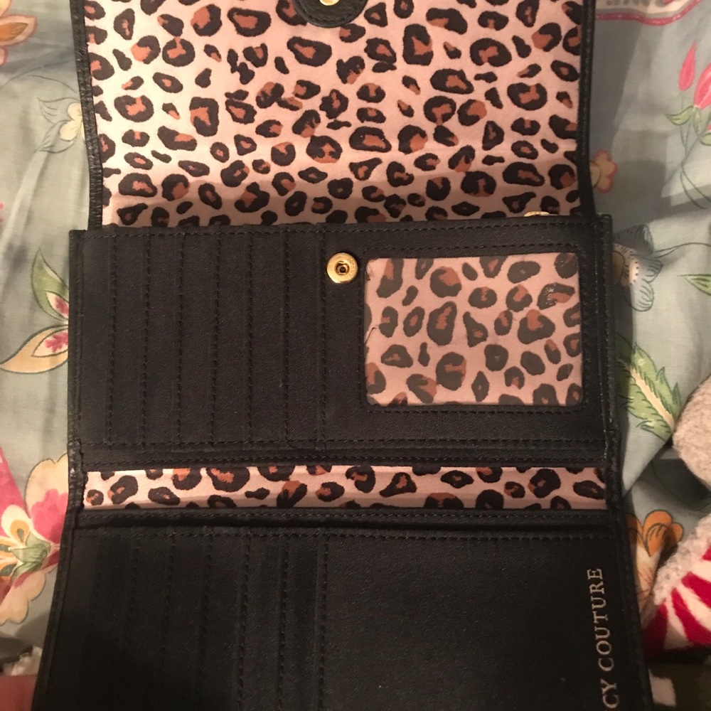 Juicy Couture Hand Purse View 3